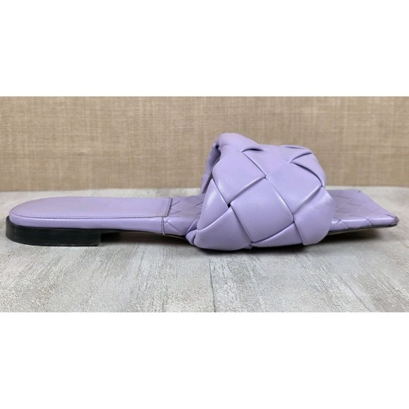 Bottega Veneta Lido Flat Quilted Square Wisteria Purple Sandals Sz 41 (US 10.5) - Picture 3 of 13